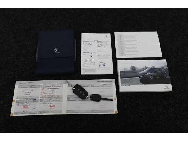 Peugeot 208 1.2 PureTech Blue Lion 2017 Benzine 6