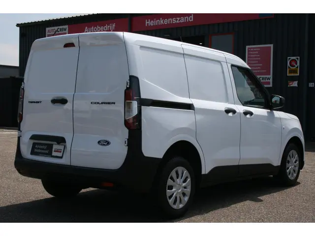 Ford Transit Courier 1.5 EcoBlue Trend 2024 Diesel 5