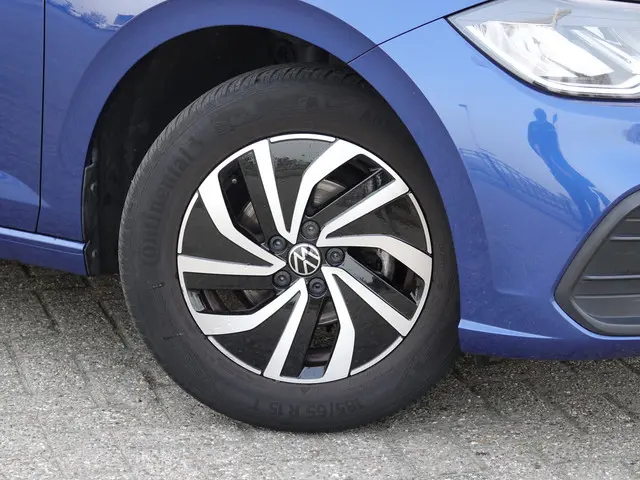 Volkswagen Polo 1.0 TSI Life AUTOM. 2022 Benzine 10