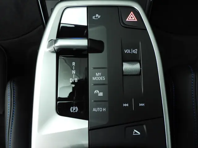 BMW iX1 eDrive20 2025 Elektrisch 16