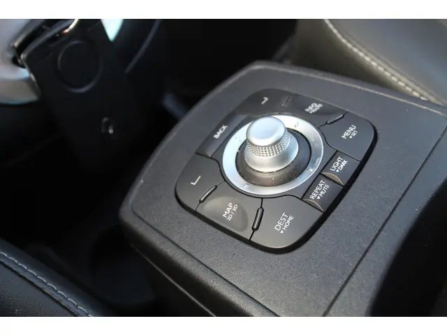 Renault Scénic 1.2 TCe Bose//Navi//Trekhaak!! 2013 Benzine 19