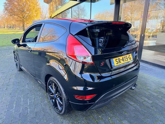Ford Fiesta 1.0 EcoBoost Red/Black Edition ST 2014 Benzine 3