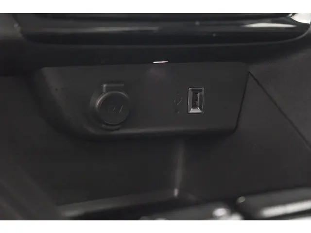 Opel Corsa 1.2 Edition 2022 Benzine 39