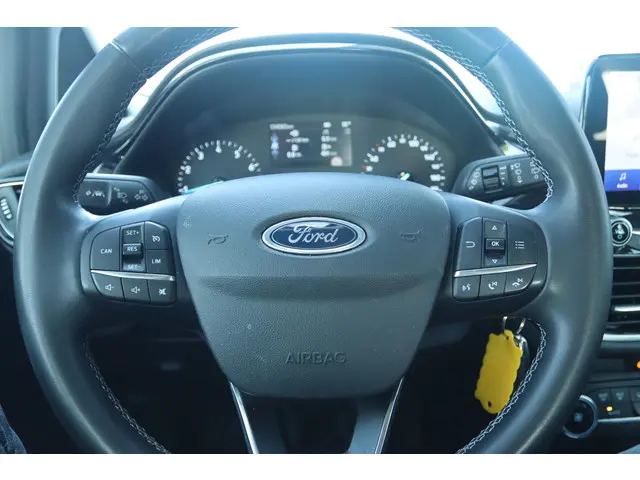 Ford Fiesta 1.0 ECOBOOST HYBRID TITANIUM 2022 Benzine 16