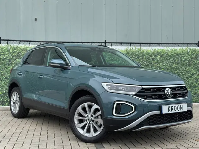 Volkswagen T-Roc 1.5 TSI Life Edition 2024 Benzine 2