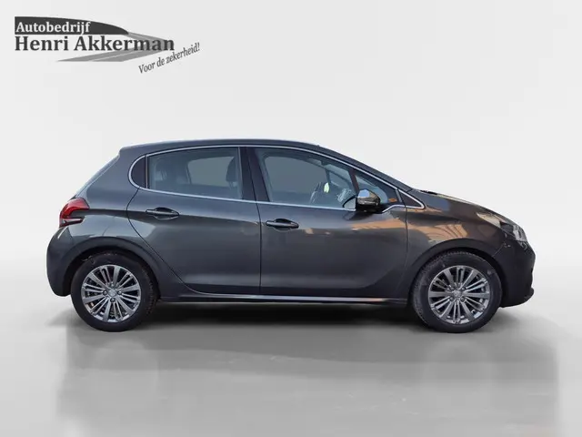 Peugeot 208 1.2 PureTech Allure 2016 Benzine 6