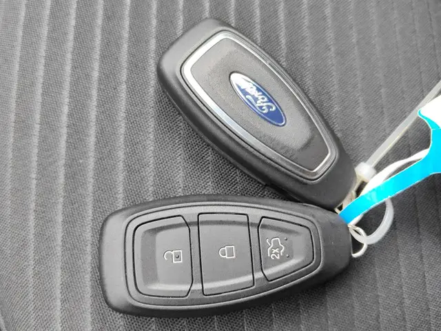 Ford Kuga 2.5 PHEV Titanium 2022 Hybride Benzine 22