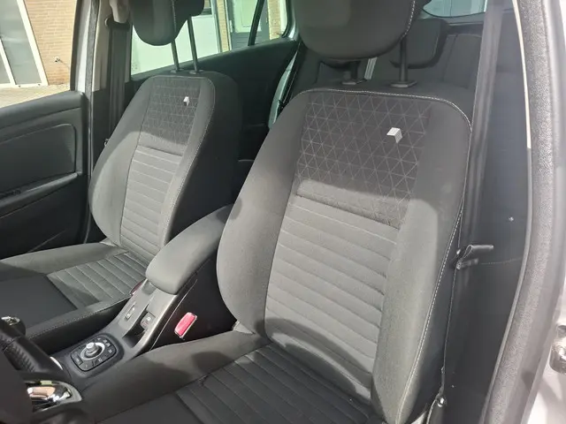 Renault Mégane Estate 1.2 TCe Limited 2016 Benzine 14