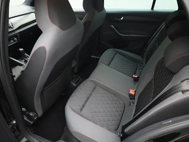 Škoda Fabia Combi 1.0TSI/110PK Style DSG 2019 Benzine 17