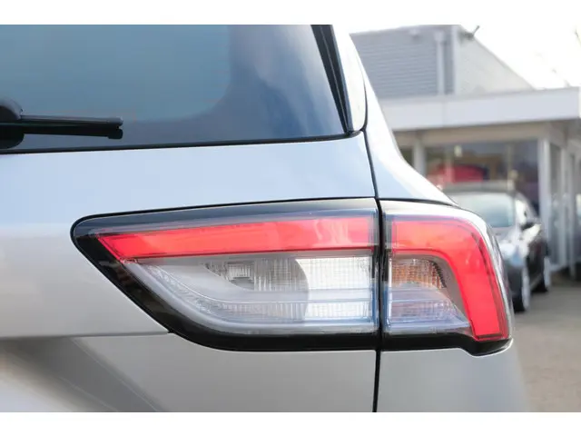 Ford Kuga 2.5 PHEV ST-Line 2020 Hybride Benzine 40