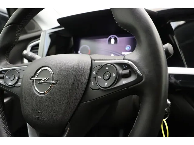 Opel Grandland 1.2 Turbo 130pk GS 2023 Benzine 33