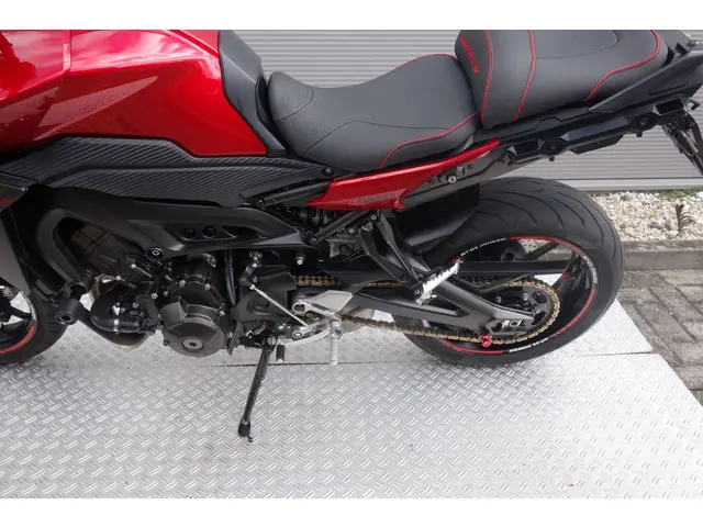 Yamaha TRACER 900 ABS 2015 Benzine 17