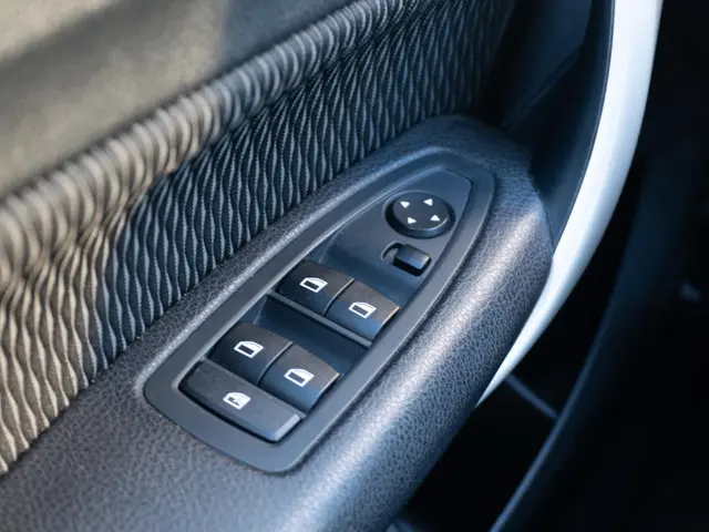 BMW 1 Serie 116i High Executive 2013 Benzine 23