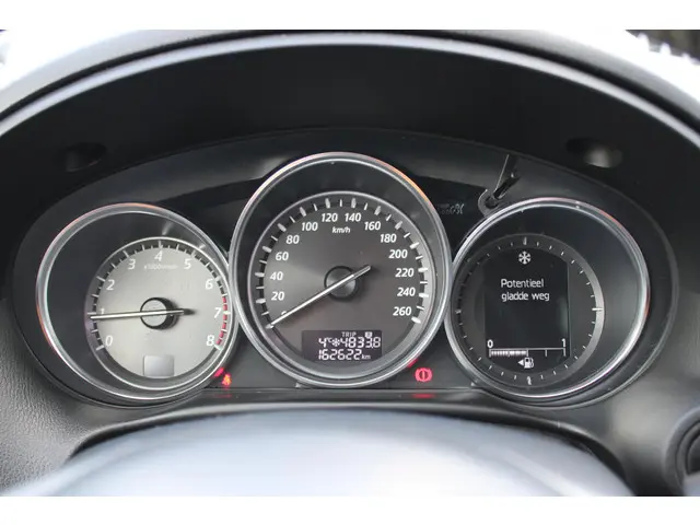 Mazda CX-5 2.0 GT-M 4WD 2013 Benzine 19