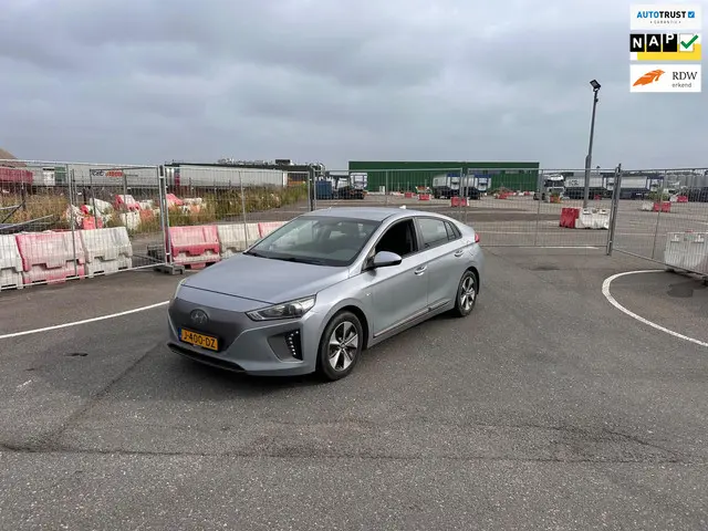 Hyundai IONIQ Comfort EV Clima.Navi.Camera 2017 Elektrisch