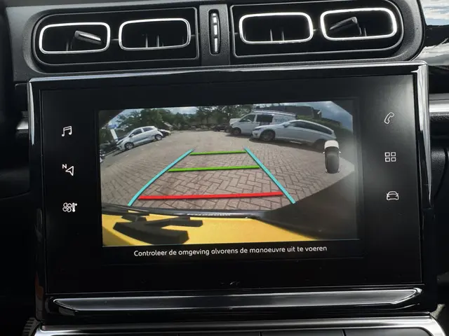 Citroën C3 1.2 PureTech S&S Shine 2018 Benzine 14