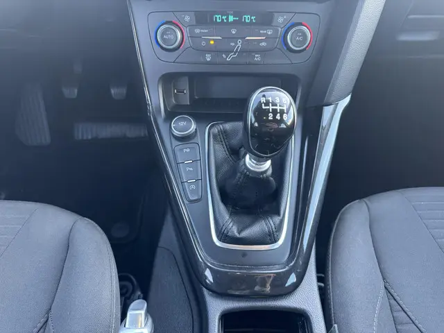 Ford Focus 1.5 Ecoboost Titanium 2016 Benzine 17