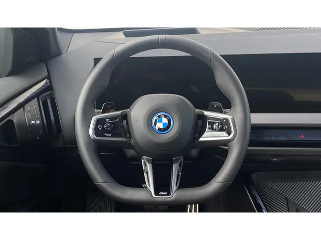 BMW X3 30e xDrive 2025 Hybride Benzine 4