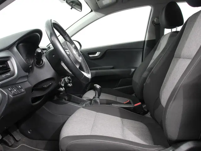 Kia Stonic 1.0 T-GDi DynamicLine 2020 Benzine 25