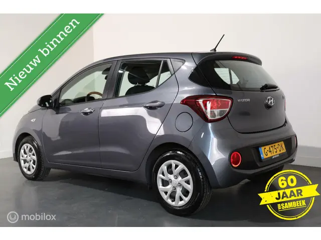 Hyundai i10 3