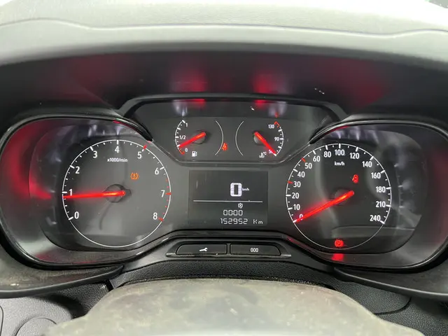Opel Combo 1.5D L1H1 Edition 2021 Diesel 18