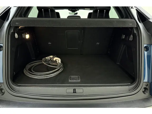 Peugeot 3008 1.6 HYbrid 225 GT 2021 Hybride Benzine 10
