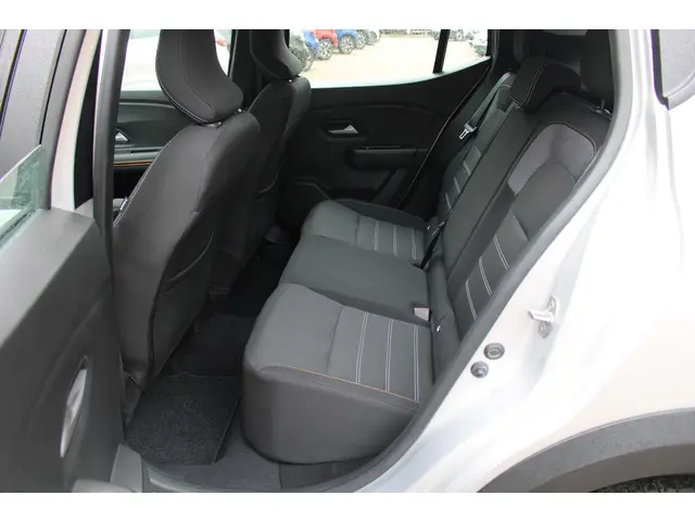 Dacia Sandero Stepway 1.0 TCe 90 Expression 2023 Benzine 12