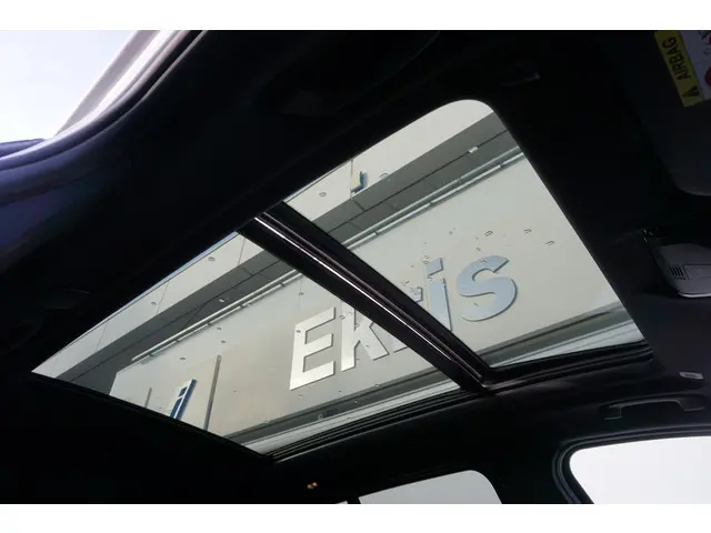 BMW iX3 80 kWh 2023 Elektrisch 13