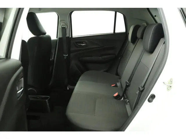 Suzuki Swift 1.2 Select Smart Hybrid 2025 Benzine 18