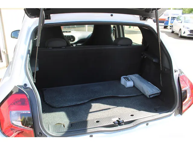 Renault Twingo 1.0 SCe Life 2020 Benzine 8