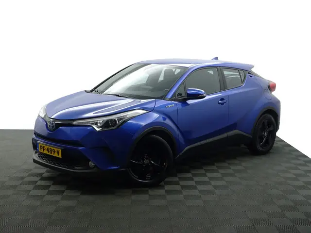 Toyota C-HR 1.8 Hybrid Dynamic Aut- 2017 Hybride Benzine 22