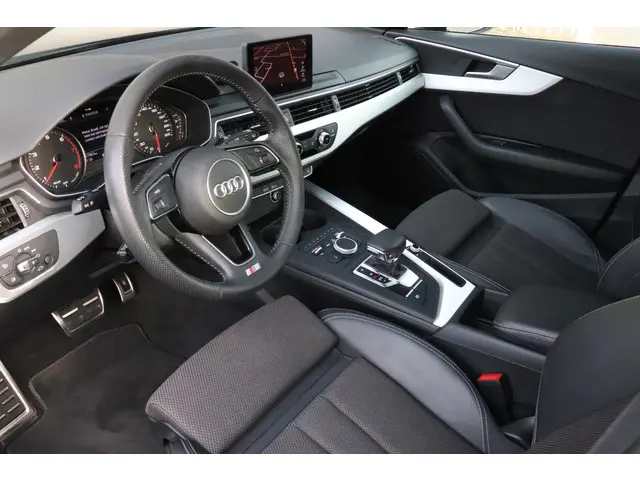 Audi A4 Avant 2.0 TFSI Sport S-line 2019 Benzine 3