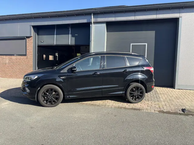 Ford Kuga 1.5 EcoBoost ST Line 2019 Benzine 9