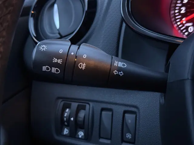 Renault Clio 0.9 TCe Zen 2016 Benzine 17