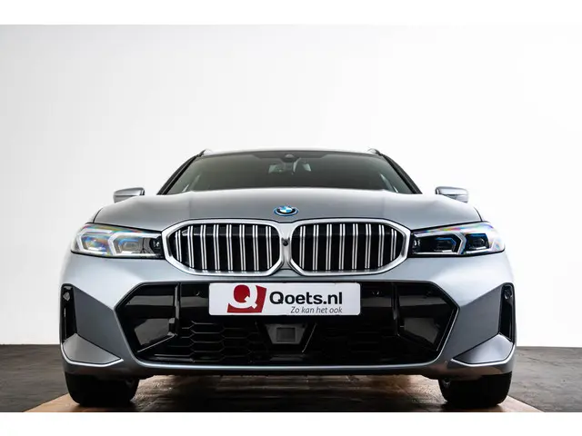 BMW 3 Serie Touring 330e 2025 Hybride Benzine 49