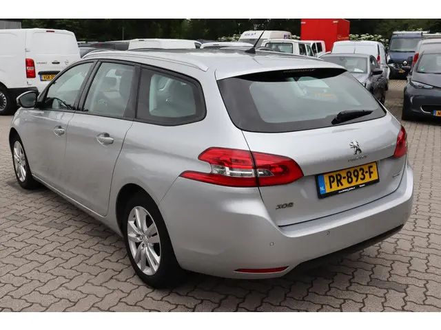 Peugeot 308 1.6 BlueHDi Allure 2016 Diesel 8