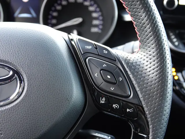 Toyota C-HR 2.0 Hybrid GR-Sport 2023 Hybride Benzine 30
