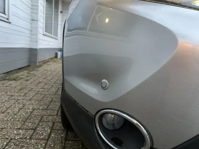 Nissan QASHQAI 1.2 Connect Edition 2016 Benzine 30