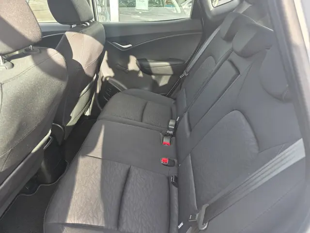 Hyundai ix20 1.6i Go!Automaat,nette auto 2018 Benzine 7