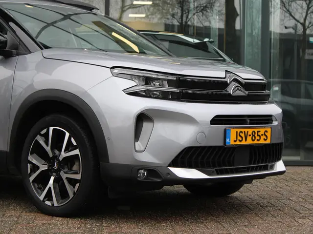 Citroën C5 Aircross 1.2 PureTech Shine 2023 Benzine 11