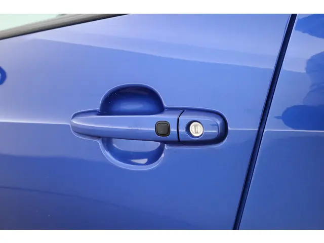 Peugeot 108 1.0 e-VTi 72 PK Allure 2018 Benzine 34