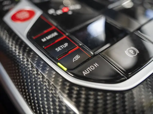 BMW M4 xDrive Competition Coupé 2025 Benzine 17