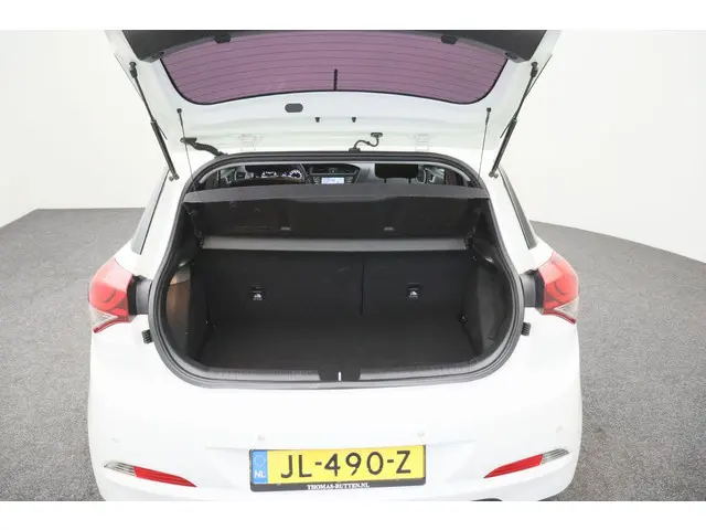 Hyundai i20 1.0 T-GDI Comfort 2016 Benzine 29