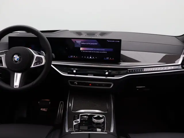 BMW X7 xDrive40i 2025 Benzine 6