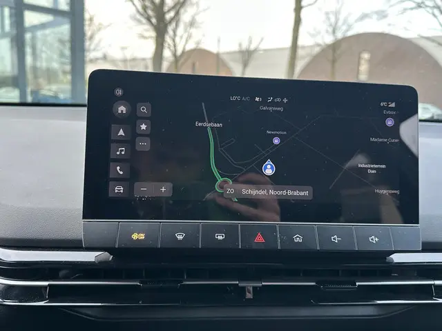 MG MG4 Electric Luxury 64 kWh 2024 Elektrisch 21