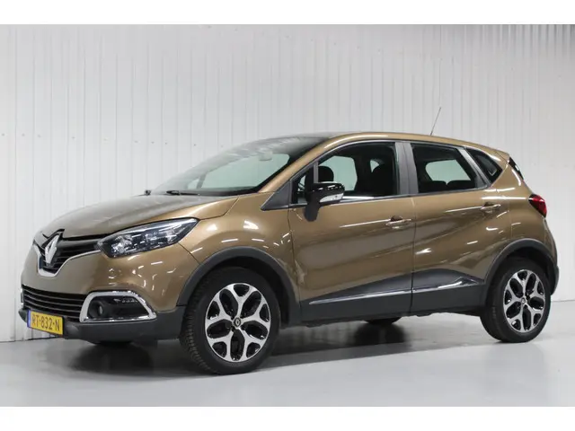 Renault Captur 0.9 TCe Limited 2016 Benzine 12
