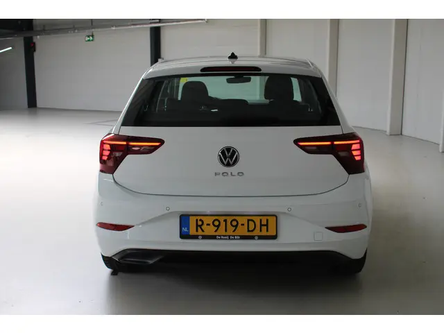 Volkswagen Polo 1.0 TSI Life Business 2022 Benzine 4