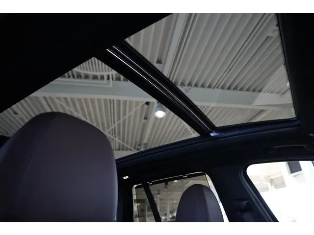 BMW X3 xDrive30e 2024 Hybride Benzine 27