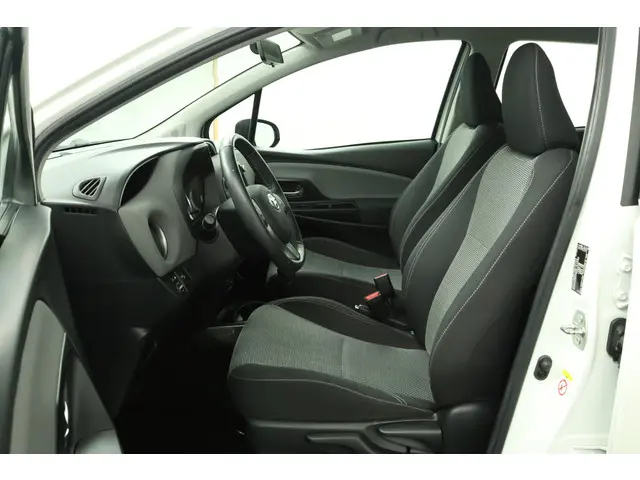 Toyota Yaris 1.5 Hybrid Lease 2015 Hybride Benzine 17