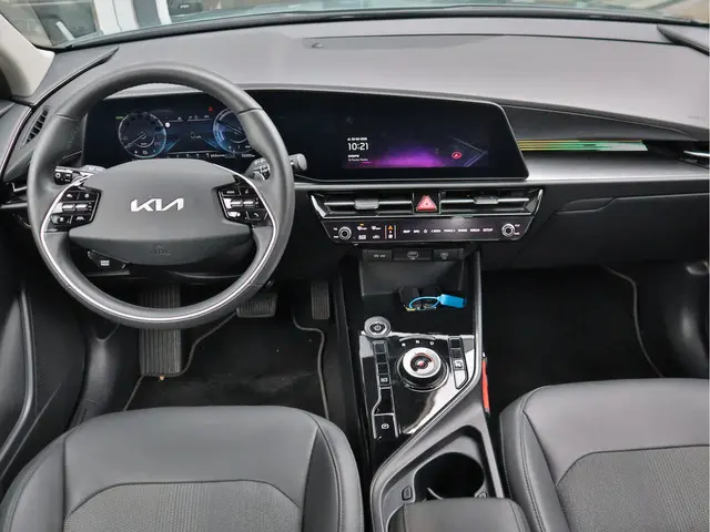 Kia Niro EV DynamicLine 64.8 kWh 2023 Elektrisch 10